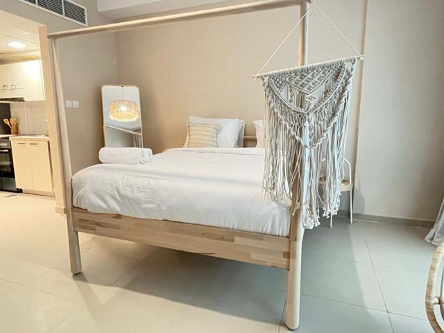 Pacific - STU - AG24